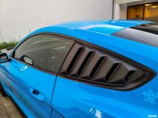 Mustang S550 Louvers 3